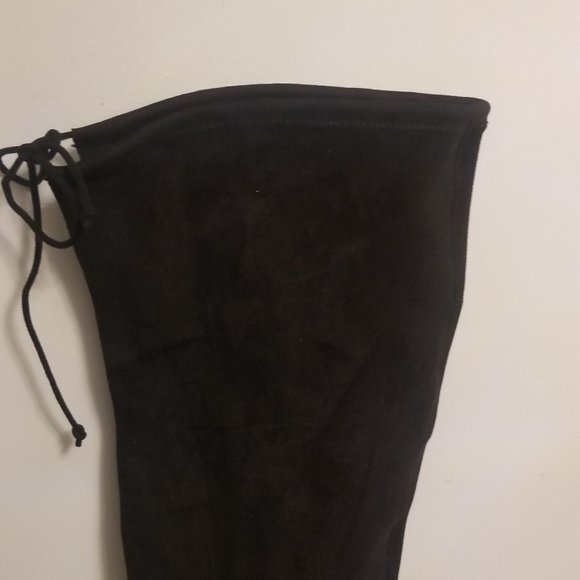 Over the Knee black suede boots - Picture 2 of 5